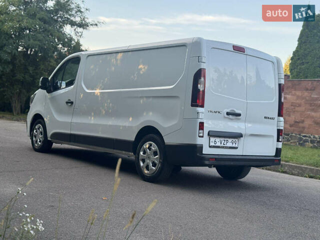 Білий Рено Трафік, об'ємом двигуна 2 л та пробігом 201 тис. км за 22999 $, фото 15 на Automoto.ua