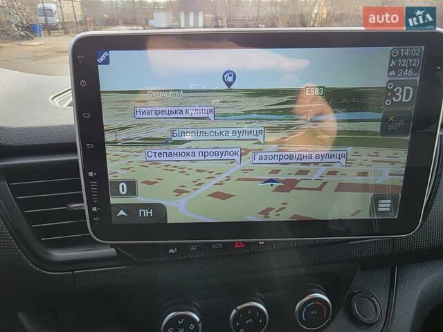 Белый Рено Трафик, объемом двигателя 2 л и пробегом 65 тыс. км за 29950 $, фото 32 на Automoto.ua