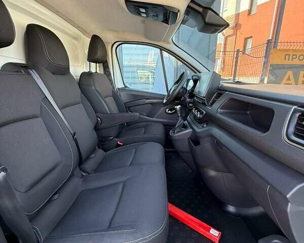 Белый Рено Трафик, объемом двигателя 0 л и пробегом 40 тыс. км за 25500 $, фото 25 на Automoto.ua