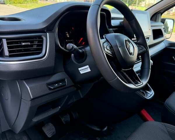 Белый Рено Трафик, объемом двигателя 0 л и пробегом 40 тыс. км за 25500 $, фото 27 на Automoto.ua