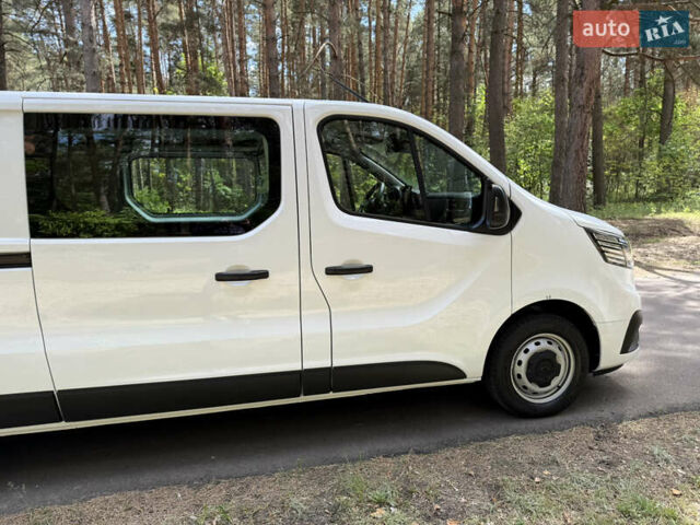 Белый Рено Трафик, объемом двигателя 2 л и пробегом 36 тыс. км за 25800 $, фото 70 на Automoto.ua