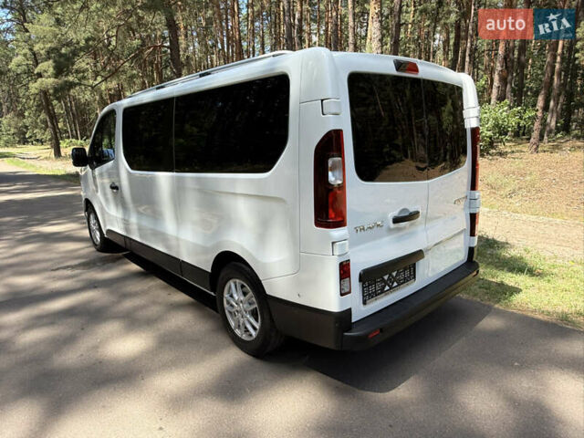 Білий Рено Трафік, об'ємом двигуна 2 л та пробігом 58 тис. км за 38800 $, фото 66 на Automoto.ua