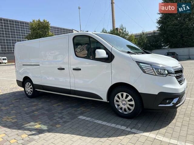 Белый Рено Трафик, объемом двигателя 2 л и пробегом 110 тыс. км за 28999 $, фото 10 на Automoto.ua