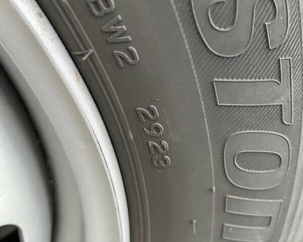 Белый Рено Трафик, объемом двигателя 2 л и пробегом 43 тыс. км за 25400 $, фото 20 на Automoto.ua