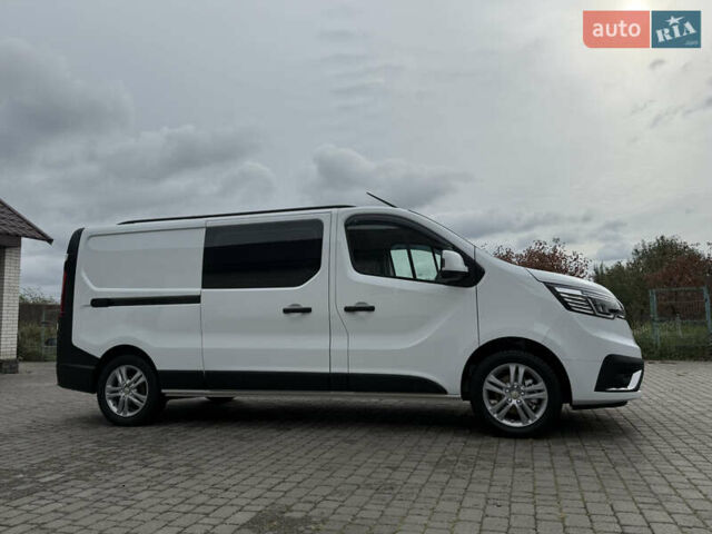 Белый Рено Трафик, объемом двигателя 2 л и пробегом 63 тыс. км за 32650 $, фото 156 на Automoto.ua