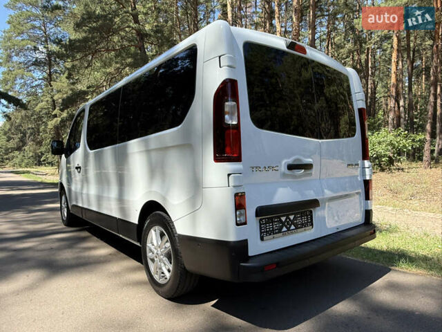 Білий Рено Трафік, об'ємом двигуна 2 л та пробігом 58 тис. км за 38800 $, фото 10 на Automoto.ua