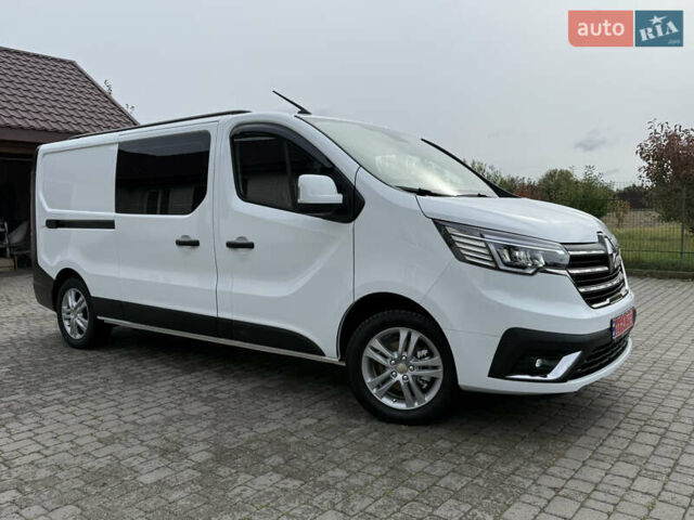 Белый Рено Трафик, объемом двигателя 2 л и пробегом 63 тыс. км за 32650 $, фото 12 на Automoto.ua