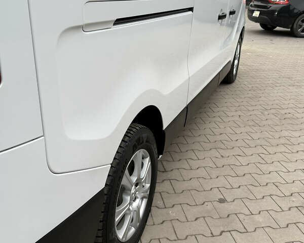 Білий Рено Трафік, об'ємом двигуна 2 л та пробігом 181 тис. км за 26850 $, фото 14 на Automoto.ua