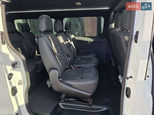 Белый Рено Трафик, объемом двигателя 2 л и пробегом 65 тыс. км за 29950 $, фото 64 на Automoto.ua