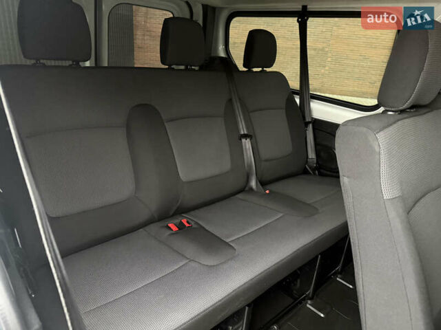 Білий Рено Трафік, об'ємом двигуна 2 л та пробігом 181 тис. км за 26850 $, фото 47 на Automoto.ua