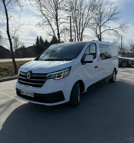 Білий Рено Трафік, об'ємом двигуна 2 л та пробігом 56 тис. км за 30500 $, фото 3 на Automoto.ua