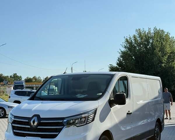 Белый Рено Трафик, объемом двигателя 0 л и пробегом 40 тыс. км за 25500 $, фото 2 на Automoto.ua