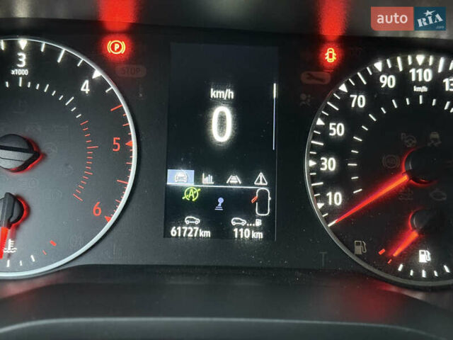 Белый Рено Трафик, объемом двигателя 2 л и пробегом 61 тыс. км за 22550 $, фото 29 на Automoto.ua