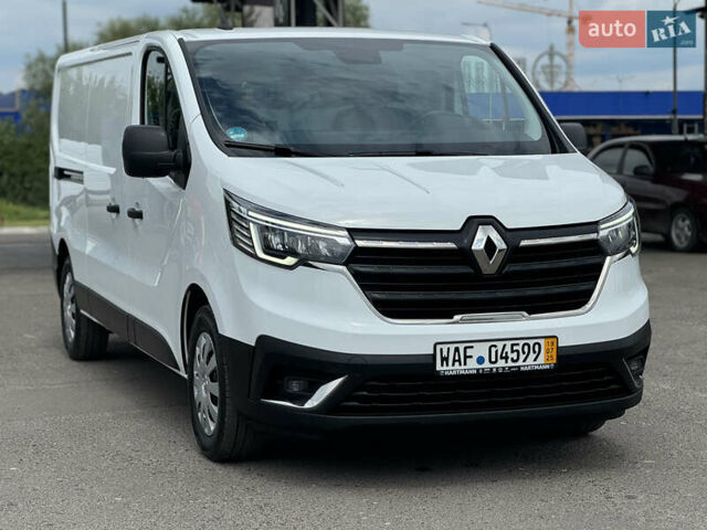 Білий Рено Трафік, об'ємом двигуна 2 л та пробігом 129 тис. км за 24700 $, фото 5 на Automoto.ua