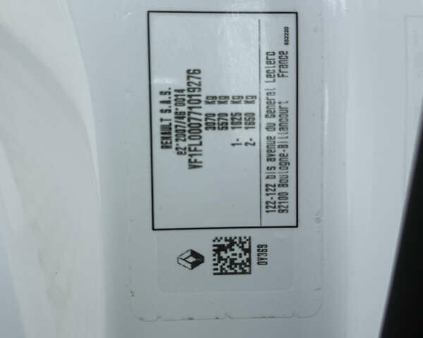 Белый Рено Трафик, объемом двигателя 2 л и пробегом 63 тыс. км за 32650 $, фото 106 на Automoto.ua