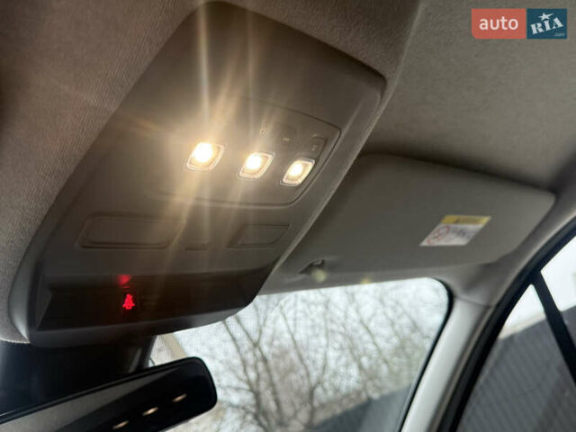 Білий Рено Трафік, об'ємом двигуна 2 л та пробігом 181 тис. км за 26850 $, фото 30 на Automoto.ua