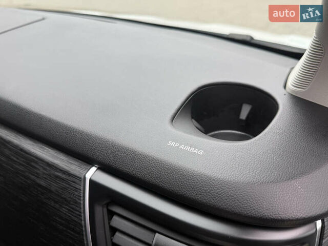 Білий Рено Трафік, об'ємом двигуна 2 л та пробігом 181 тис. км за 26850 $, фото 34 на Automoto.ua