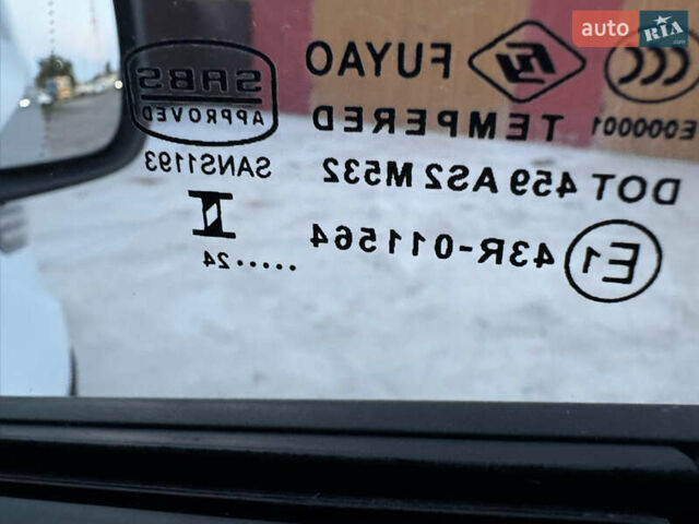 Белый Рено Трафик, объемом двигателя 2 л и пробегом 103 тыс. км за 28999 $, фото 20 на Automoto.ua