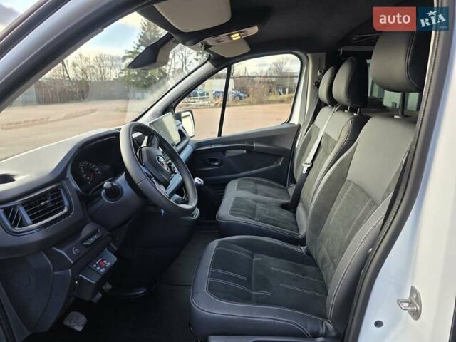 Белый Рено Трафик, объемом двигателя 2 л и пробегом 65 тыс. км за 29950 $, фото 42 на Automoto.ua