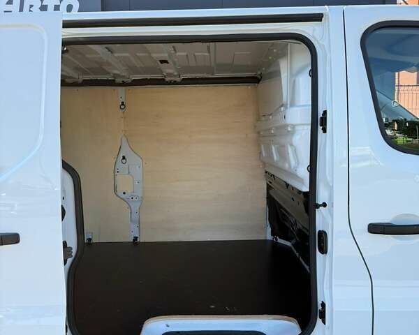 Білий Рено Трафік, об'ємом двигуна 0 л та пробігом 40 тис. км за 25500 $, фото 28 на Automoto.ua