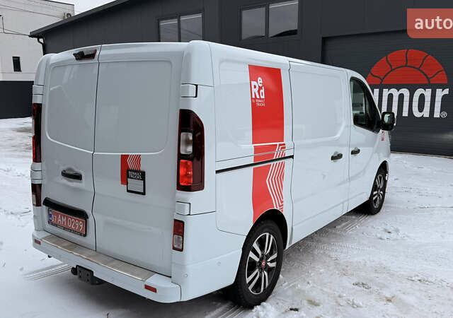 Білий Рено Трафік, об'ємом двигуна 2 л та пробігом 13 тис. км за 29000 $, фото 8 на Automoto.ua