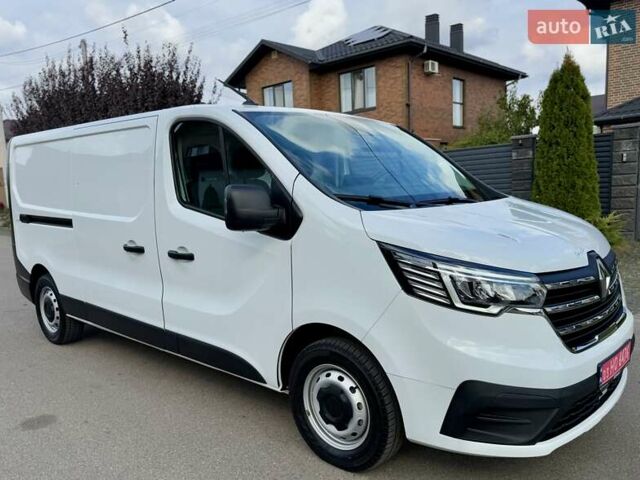 Білий Рено Трафік, об'ємом двигуна 2 л та пробігом 16 тис. км за 32700 $, фото 22 на Automoto.ua
