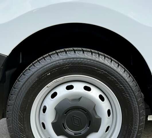 Білий Рено Трафік, об'ємом двигуна 2 л та пробігом 16 тис. км за 32700 $, фото 39 на Automoto.ua