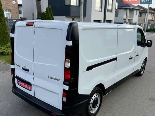 Білий Рено Трафік, об'ємом двигуна 2 л та пробігом 16 тис. км за 32700 $, фото 11 на Automoto.ua