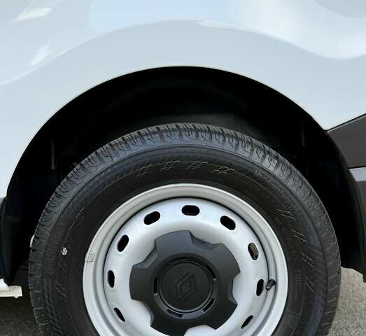 Білий Рено Трафік, об'ємом двигуна 2 л та пробігом 16 тис. км за 32700 $, фото 38 на Automoto.ua