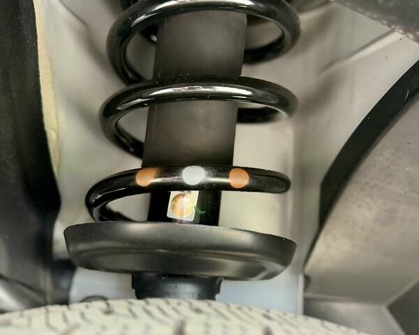 Білий Рено Трафік, об'ємом двигуна 2 л та пробігом 16 тис. км за 32700 $, фото 41 на Automoto.ua