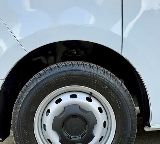 Білий Рено Трафік, об'ємом двигуна 2 л та пробігом 16 тис. км за 32700 $, фото 37 на Automoto.ua