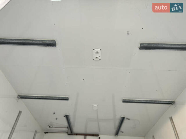 Белый Рено Трафик, объемом двигателя 2 л и пробегом 256 тыс. км за 11300 $, фото 28 на Automoto.ua