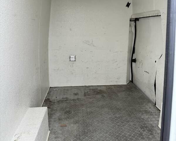 Рено Трафик 2012 в Ужгороде на Automoto.ua Белый Рено Трафик, объемом двигателя 0 л и пробегом 292 тыс. км за 10400 $, фото 4 на Automoto.ua