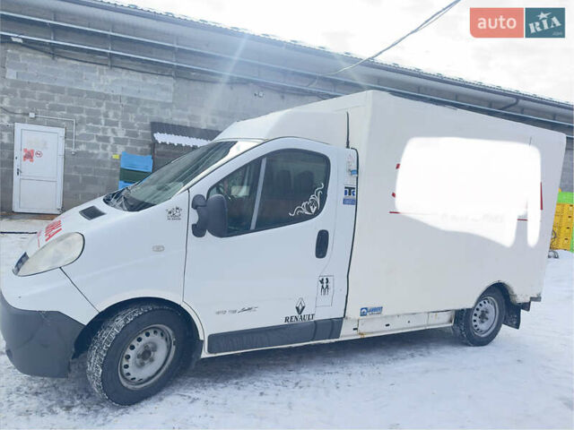 Білий Рено Трафік, об'ємом двигуна 2 л та пробігом 888 тис. км за 9965 $, фото 1 на Automoto.ua