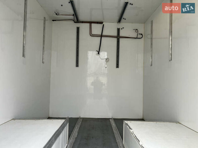 Белый Рено Трафик, объемом двигателя 2 л и пробегом 256 тыс. км за 11300 $, фото 29 на Automoto.ua