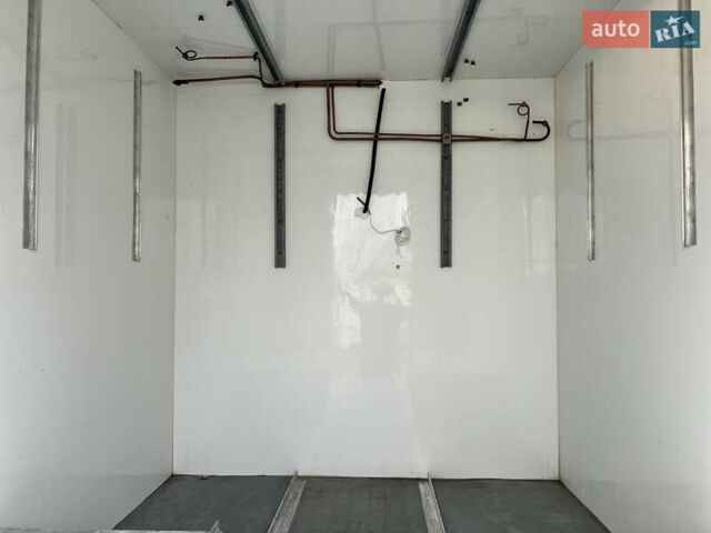 Белый Рено Трафик, объемом двигателя 2 л и пробегом 256 тыс. км за 11300 $, фото 25 на Automoto.ua