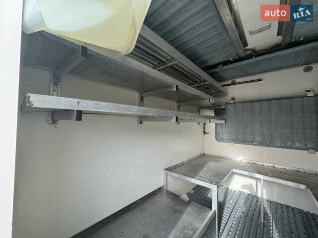 Білий Рено Трафік, об'ємом двигуна 2 л та пробігом 157 тис. км за 11000 $, фото 18 на Automoto.ua