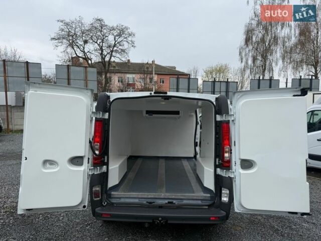 Белый Рено Трафик, объемом двигателя 2 л и пробегом 196 тыс. км за 16700 $, фото 14 на Automoto.ua