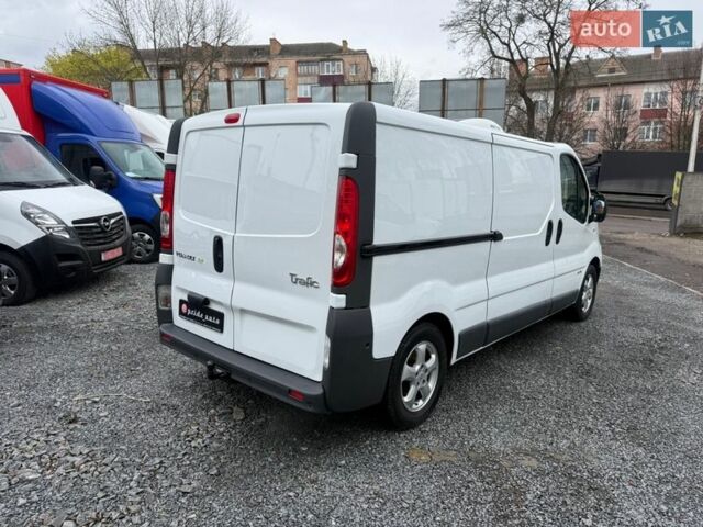 Белый Рено Трафик, объемом двигателя 2 л и пробегом 196 тыс. км за 16700 $, фото 7 на Automoto.ua