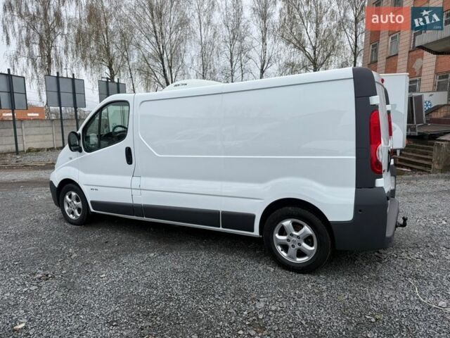 Белый Рено Трафик, объемом двигателя 2 л и пробегом 196 тыс. км за 16700 $, фото 4 на Automoto.ua