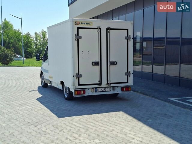Белый Рено Трафик, объемом двигателя 2 л и пробегом 300 тыс. км за 11800 $, фото 8 на Automoto.ua