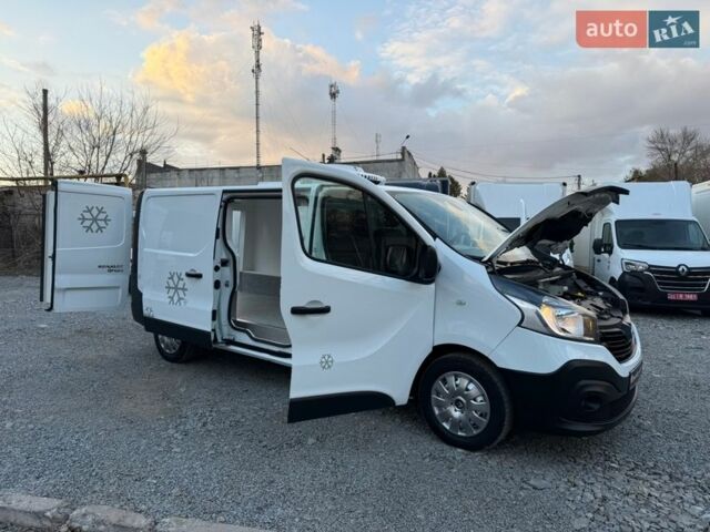 Белый Рено Трафик, объемом двигателя 1.6 л и пробегом 268 тыс. км за 16900 $, фото 17 на Automoto.ua