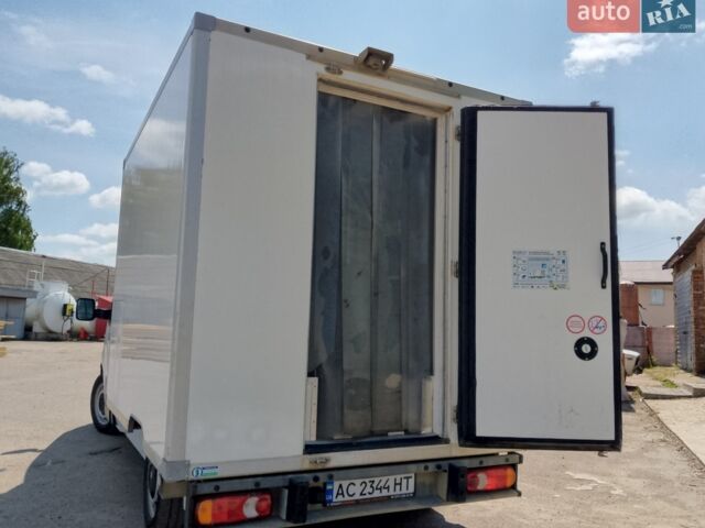 Белый Рено Трафик, объемом двигателя 1.6 л и пробегом 206 тыс. км за 14500 $, фото 7 на Automoto.ua