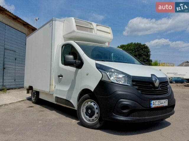 Белый Рено Трафик, объемом двигателя 1.6 л и пробегом 206 тыс. км за 14500 $, фото 6 на Automoto.ua