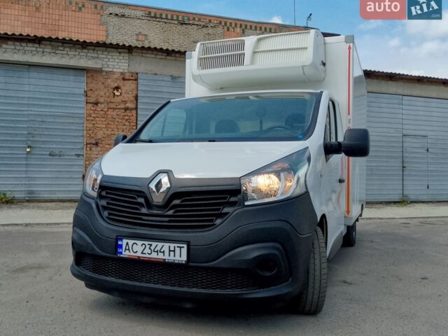Белый Рено Трафик, объемом двигателя 1.6 л и пробегом 206 тыс. км за 14500 $, фото 1 на Automoto.ua