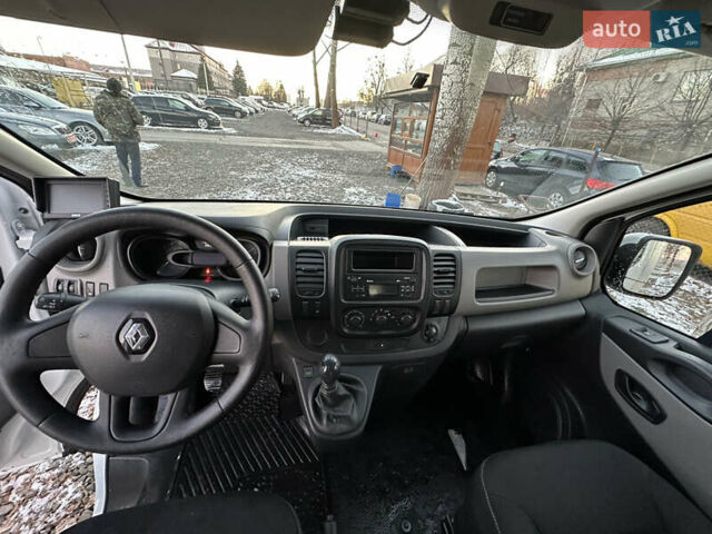 Белый Рено Трафик, объемом двигателя 1.6 л и пробегом 116 тыс. км за 14000 $, фото 10 на Automoto.ua