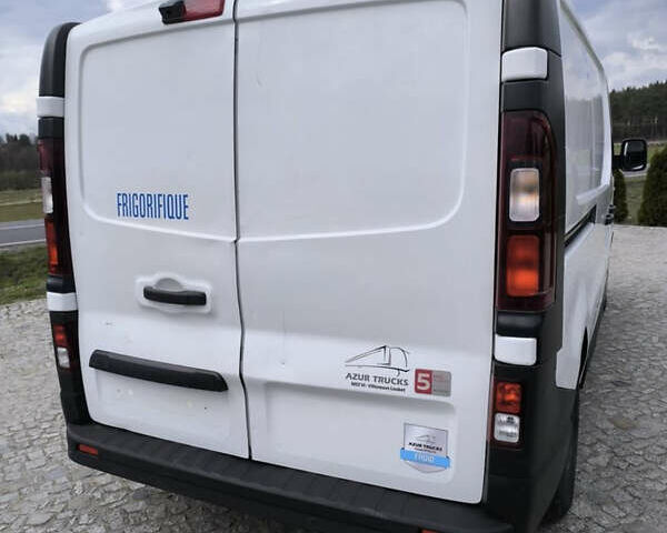 Білий Рено Трафік, об'ємом двигуна 1.6 л та пробігом 213 тис. км за 18900 $, фото 2 на Automoto.ua