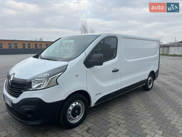 Белый Рено Трафик, объемом двигателя 1.6 л и пробегом 217 тыс. км за 16400 $, фото 24 на Automoto.ua