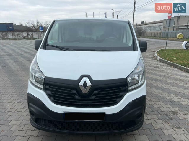 Белый Рено Трафик, объемом двигателя 1.6 л и пробегом 217 тыс. км за 16400 $, фото 23 на Automoto.ua