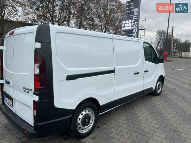 Белый Рено Трафик, объемом двигателя 1.6 л и пробегом 217 тыс. км за 16400 $, фото 21 на Automoto.ua